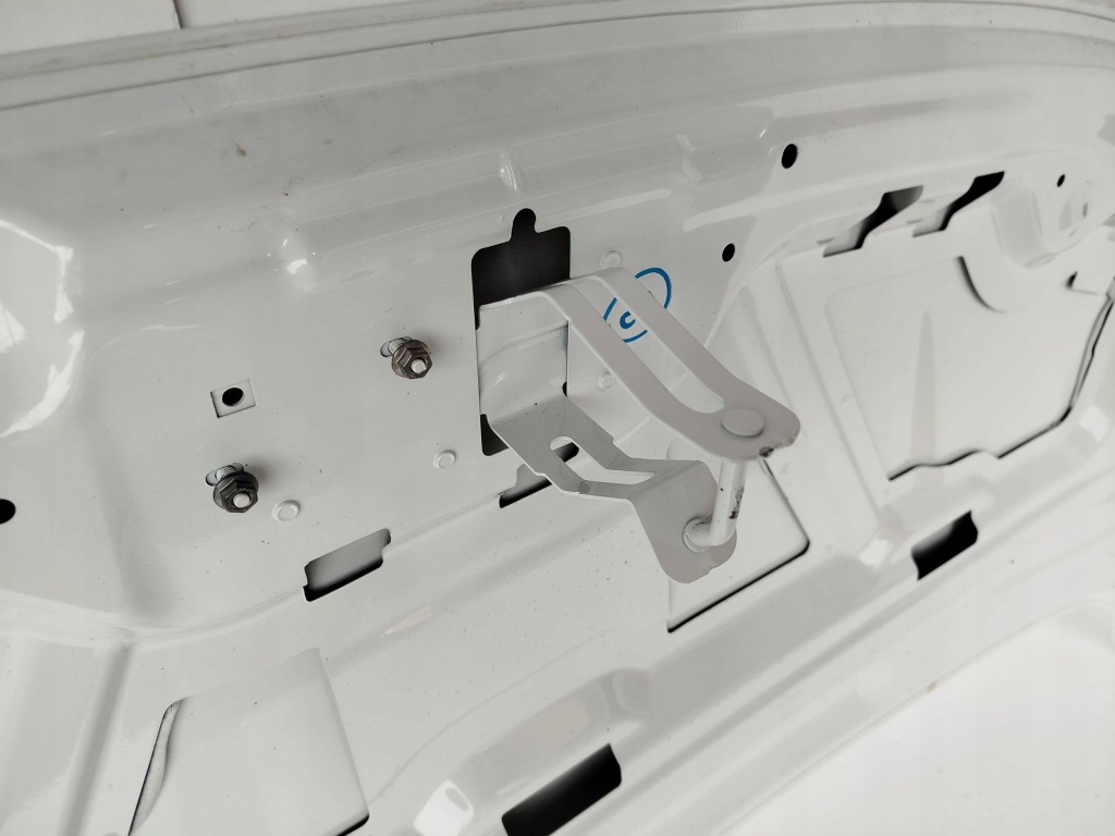 Капот кришка двигуна citroen berlingo 3 2022r. Доставка