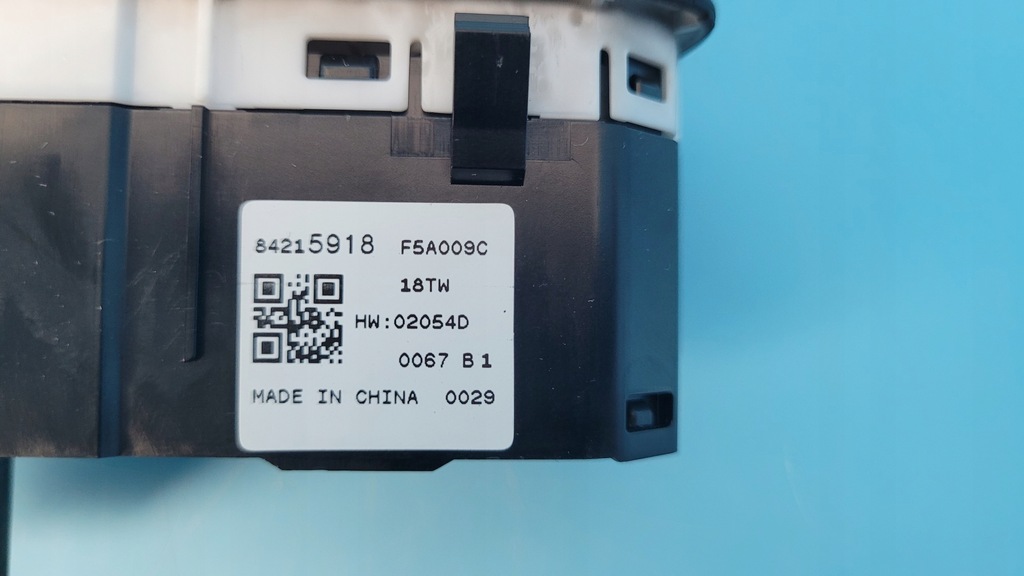 фото №12, Opel insignia b gsi 2.0t 21r перемикач панель світла 84215918