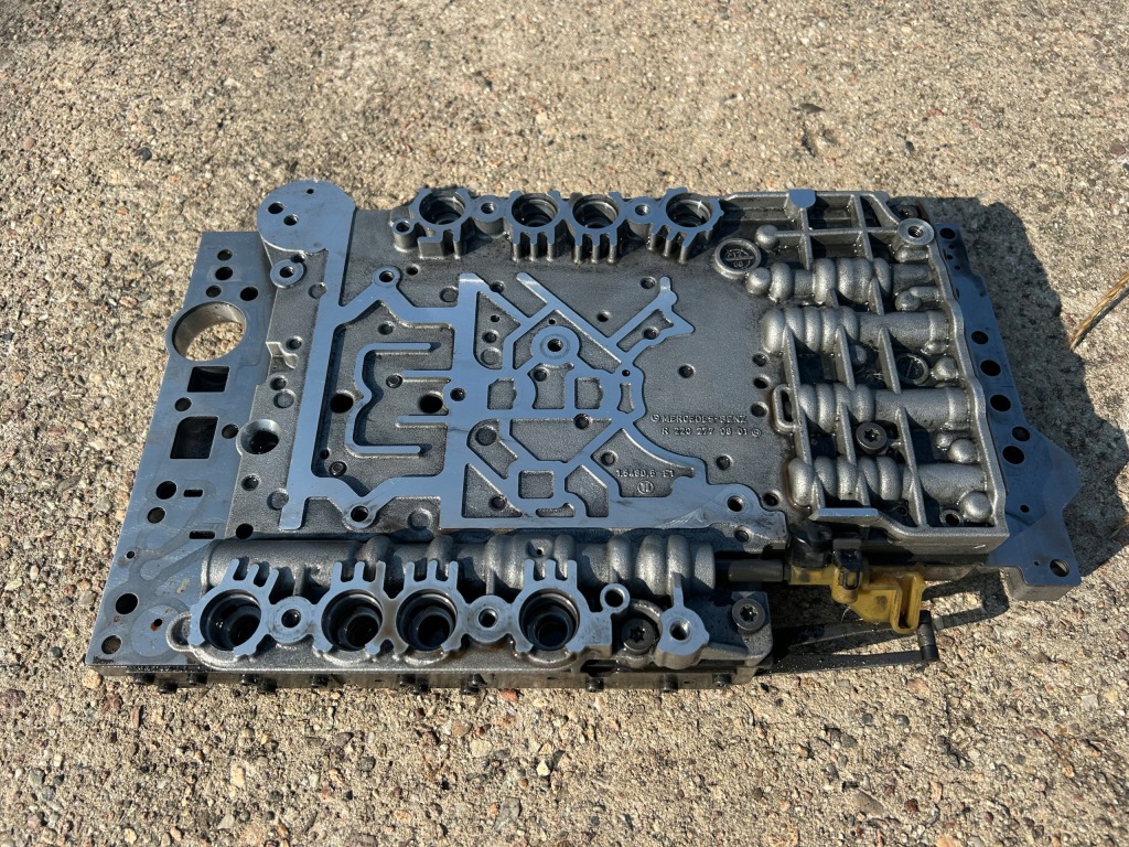 Купити W251 w164 w211 cls 219 w221 3.0 cdi мехатроніка r2202770801