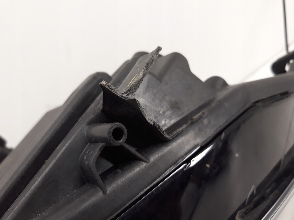 фото №12, Opel astra k 5 v звичайна лампа права перед передній