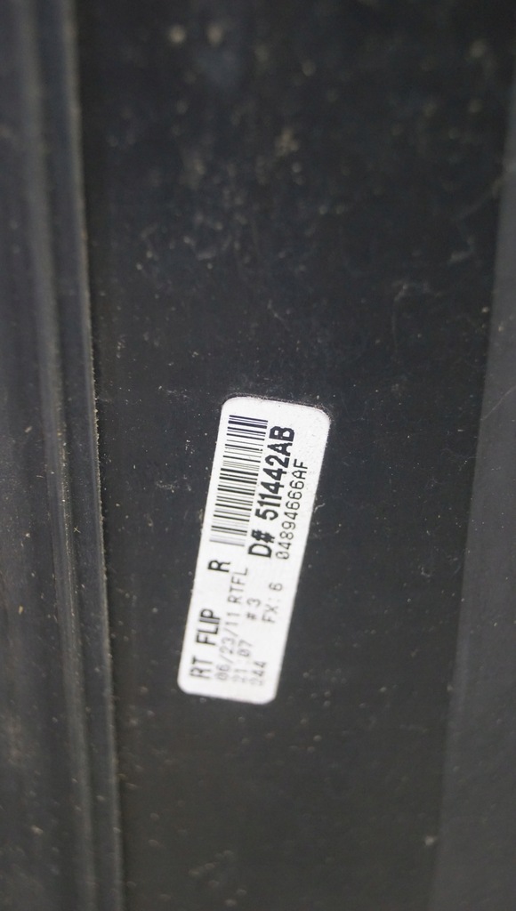 фото №9, Стекло правый задняя chrysler town & country