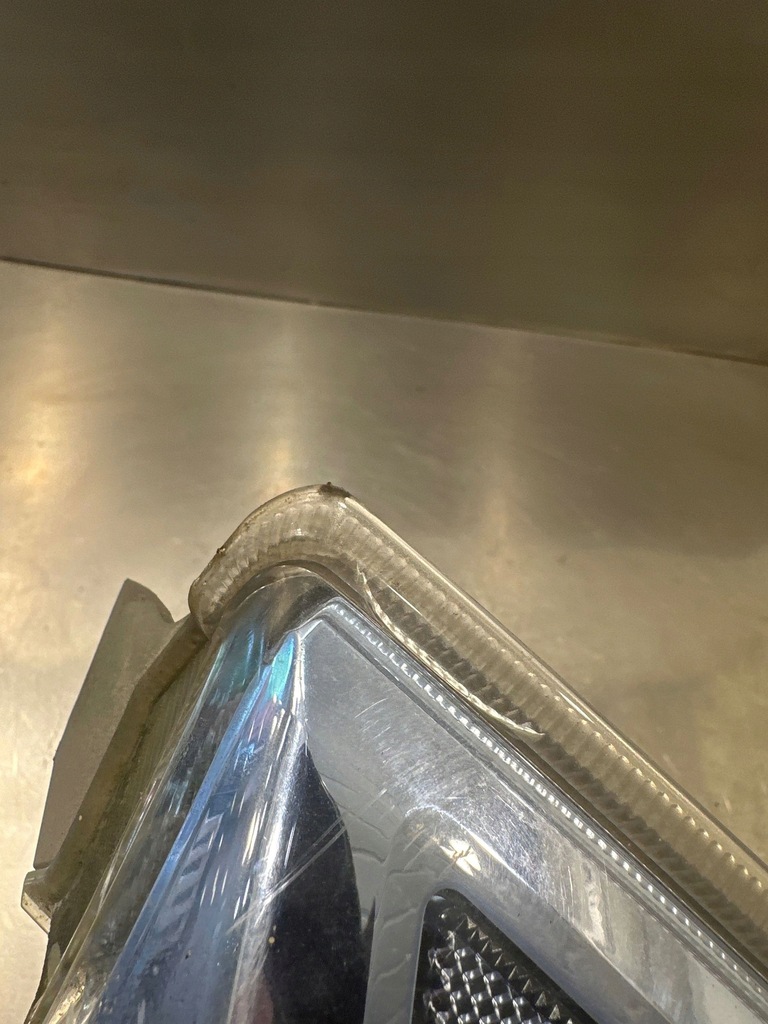 фото №9, Nissan leaf i ze0 2011 задня сторона права лампа задня