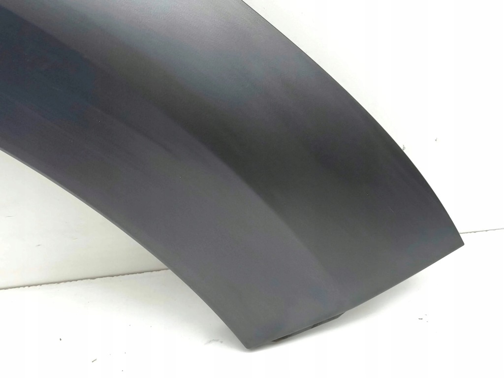 фото №15, Hyundai kona i 2019 правая сторона молдинг крыла передний