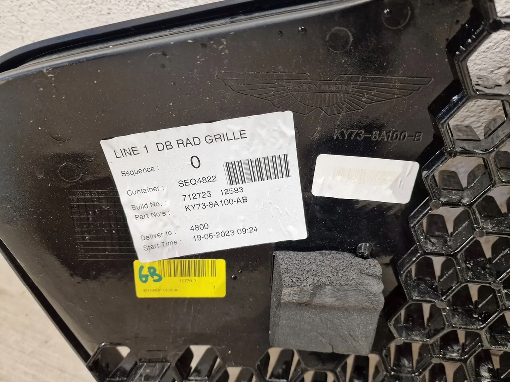 фото №7, Aston martin dbs superleggera решітка радіатора радіатора