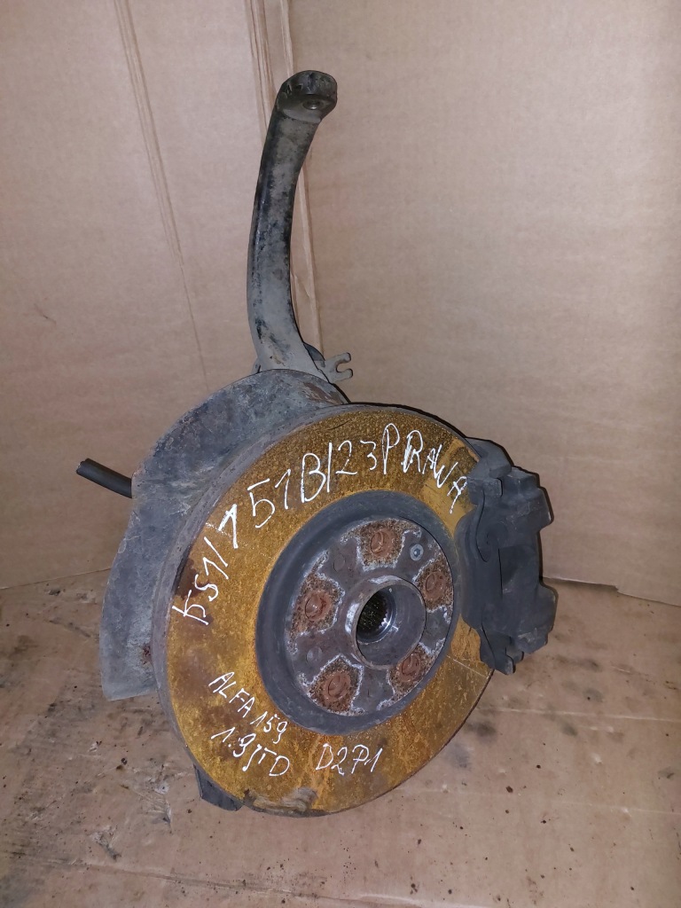 Поворотний кулак права передня alfa romeo 159 1.9jtdm Зі Шроту