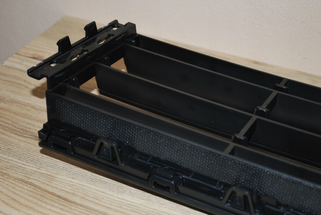 фото №8, Решётка радиатора передний volswagen passat b7 2010 - 2015 3aa853671a с ремень хром