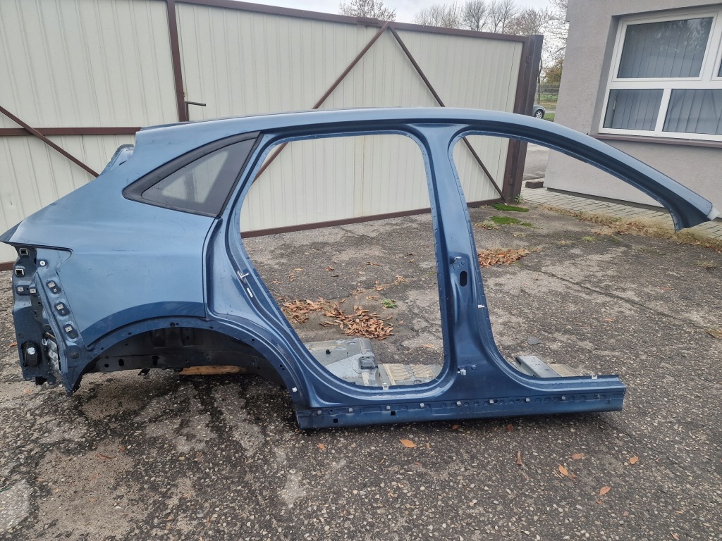 фото №1, Крыло четверть bok порог блок двигателя правый задняя ford kuga mk iii 3