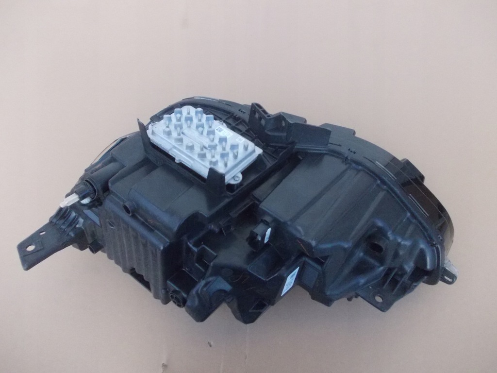 фото №14, Фара лампа права ford edge lift full led europa kt4b13w029hg