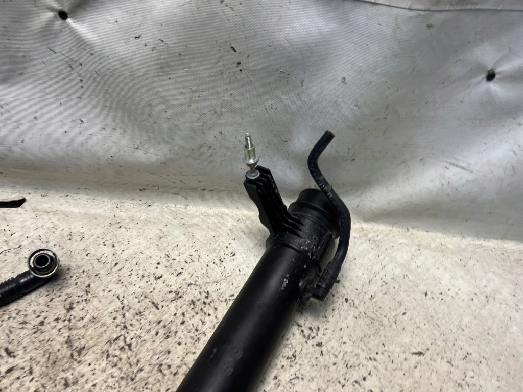 фото №6, Ford transit courier lift 18- 1.0 ecoboost труба шланг воздуха europa оригинальный номер