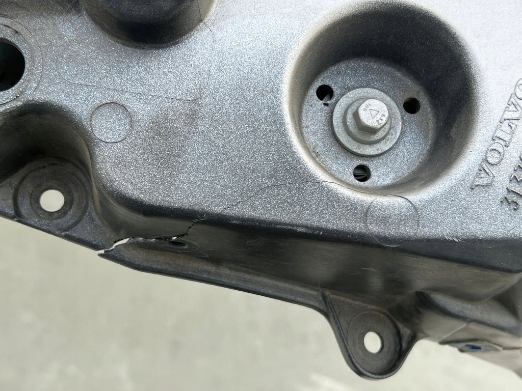 фото №10, 2023 volvo v90 cross country чверть передня