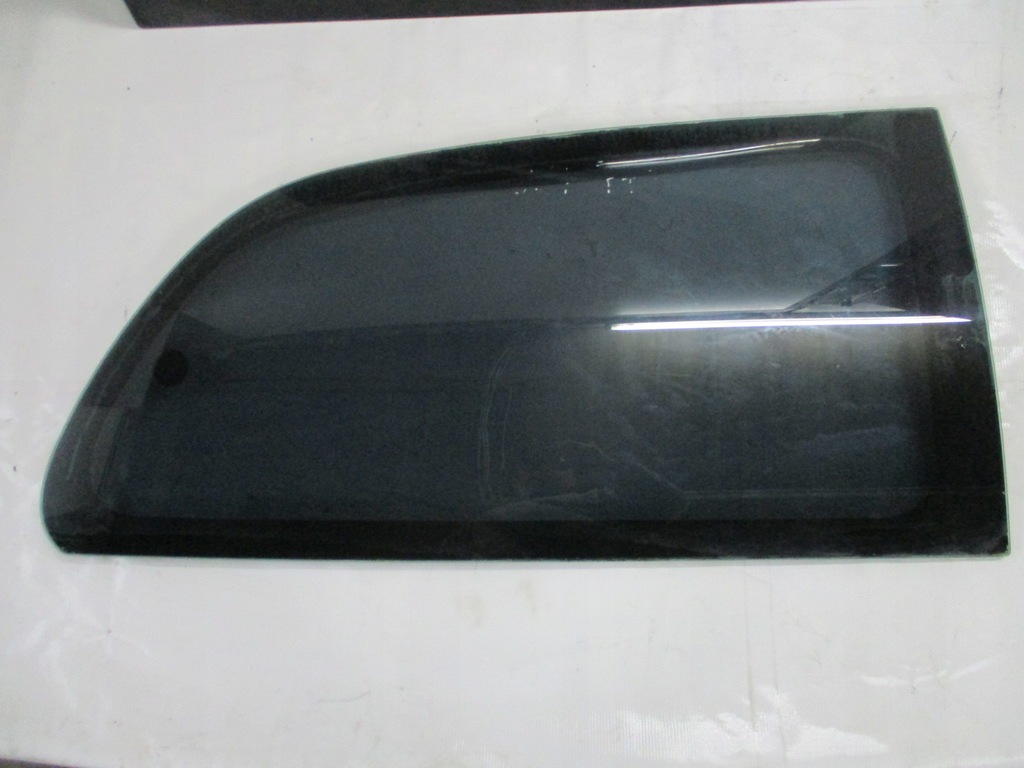 фото №4, Chrysler grand voyager 95-00 скло кузовна pl
