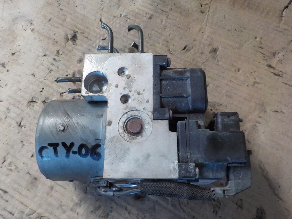 фото №1, Toyota corolla d4d насос abs 0273004571