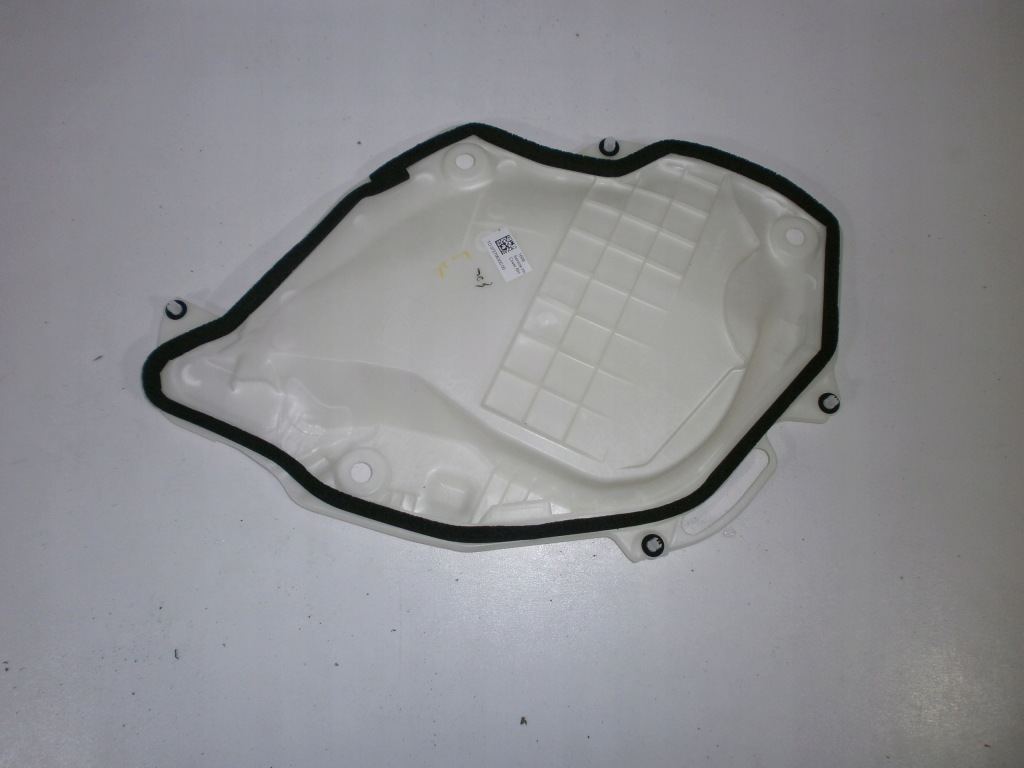 фото №1, Защита дверь перед правый toyota corolla e21 18-23