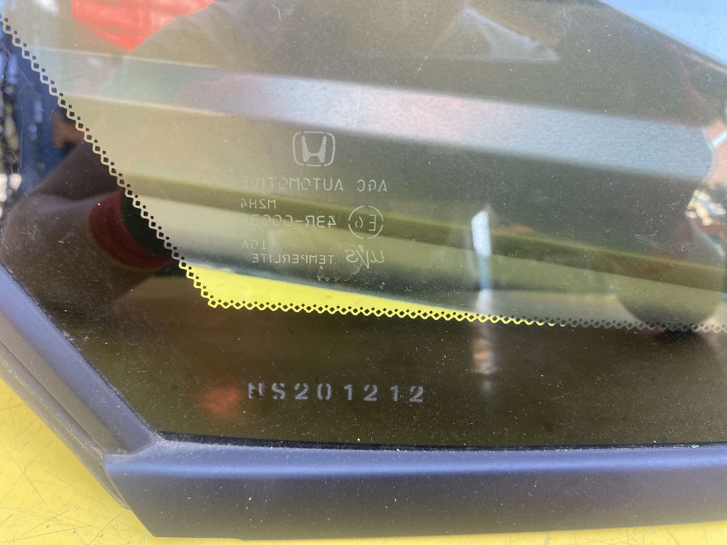 фото №4, Honda jazz v crosstar стекло кузовная левая правая