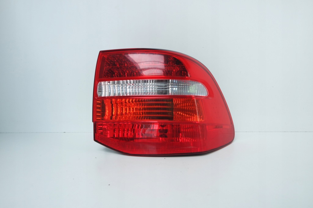 Купить Фара правый  правый задний  porsche cayenne led рестайлинг  европа