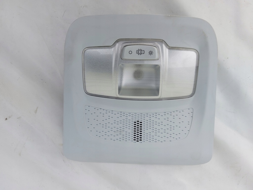 фото №1, Освещение лампа внутренняя peugeot 208