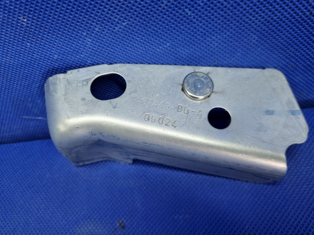 фото №8, Tesla modely кронштейн кронштейн крыла оригинал 1487443-00-a