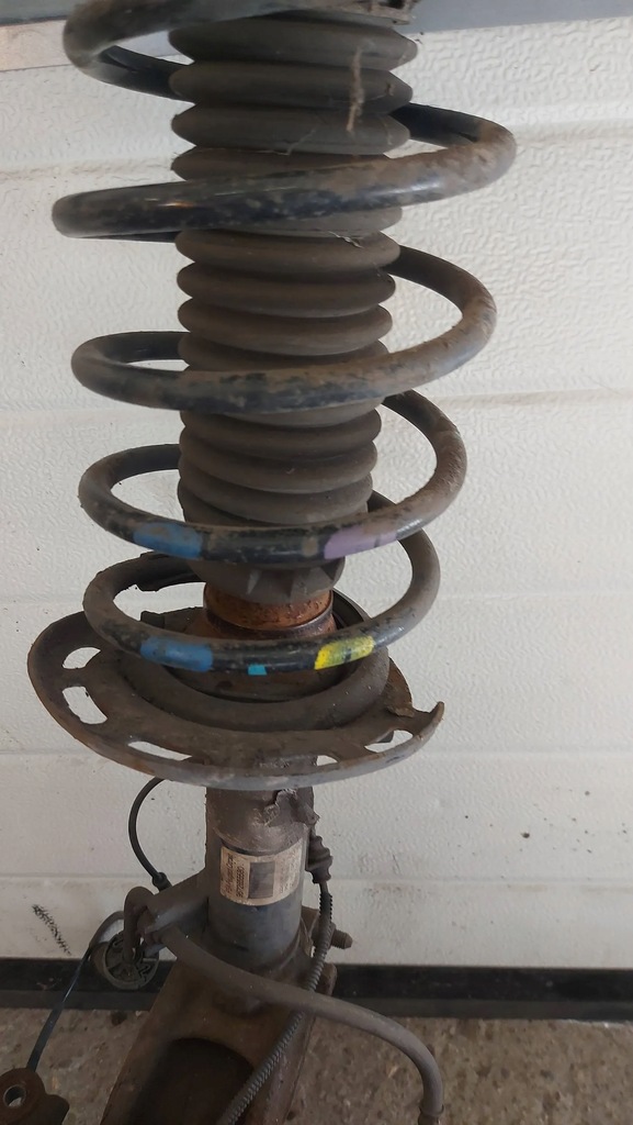 фото №6, Citroen c3 ii 1.4 8v макферсон поворотный кулак амортизатор pp