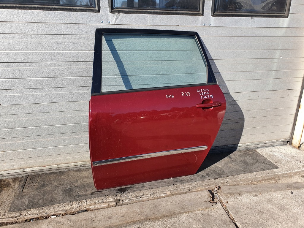 фото №2, Toyota avensis verso дверь задняя задние левая lak r27