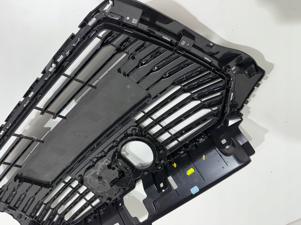 фото №7, Audi a3 8v lift e-tron решётка радиатора решётка радиатора бампера перед новый оригинал !