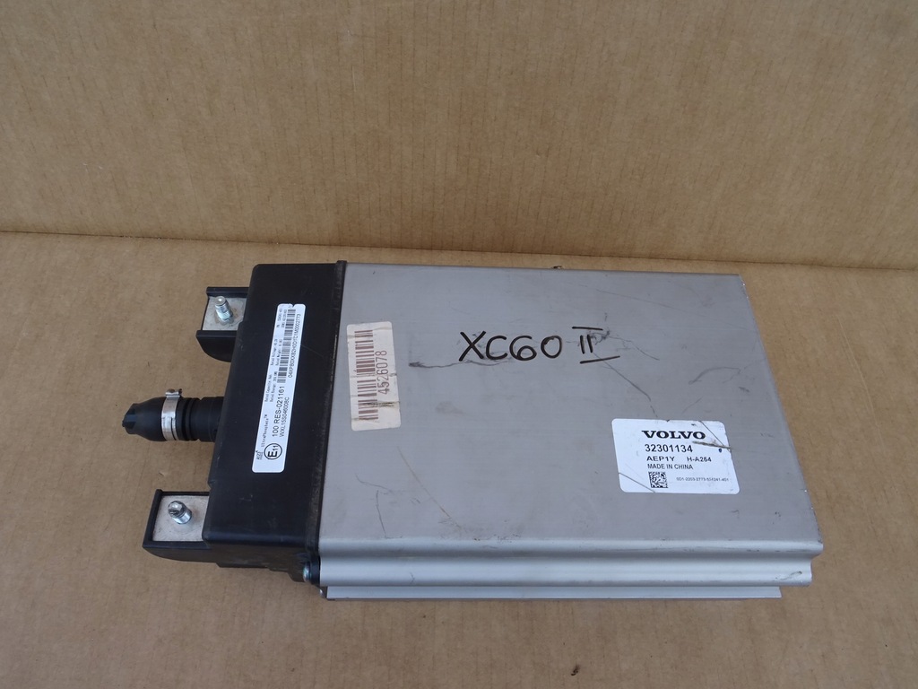 фото №1, Volvo xc60 ii акумулятор акумулятор 32301134