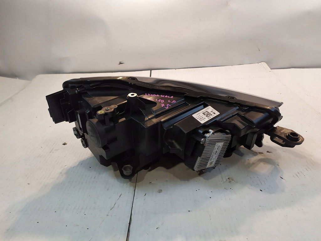 фото №8, Лампа передняя левая skoda scala full led 19 - r . оригинал