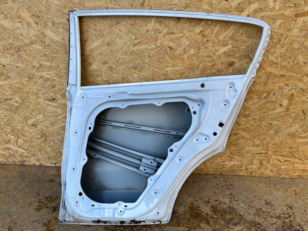 фото №16, Kia sportage iv 4 дверь задние задняя правое