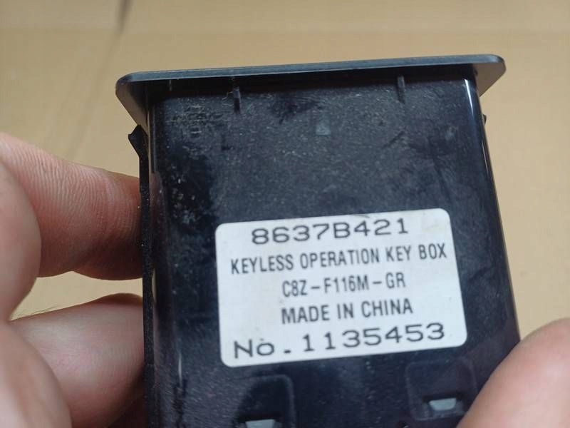 фото №3, Замок зажигания модуль полка mitsubishi outlander iii space star ii 8637b421