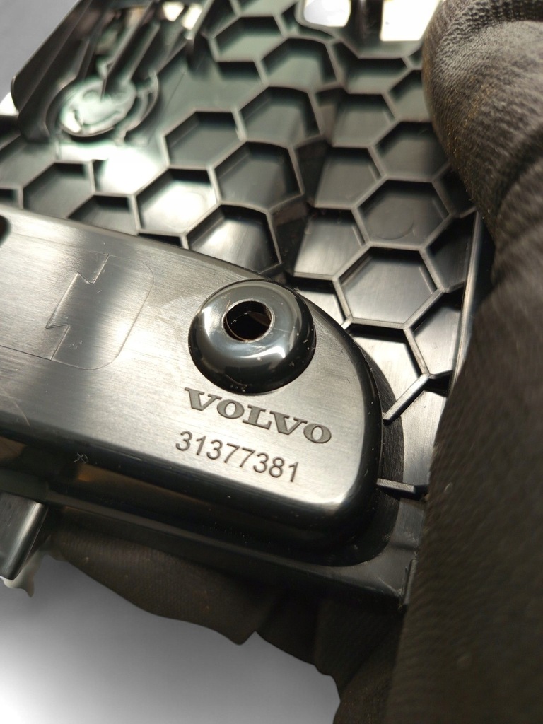 фото №5, Volvo xc60 31377381 пепельница передняя туннель среднего