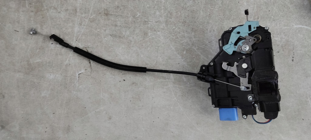 фото №1, Skoda roomster замок дверь правый перед deu