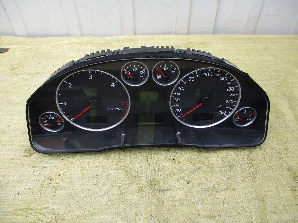 фото №5, Audi a6 c5 2.5 tdi лічильник прилади 4b0920933m