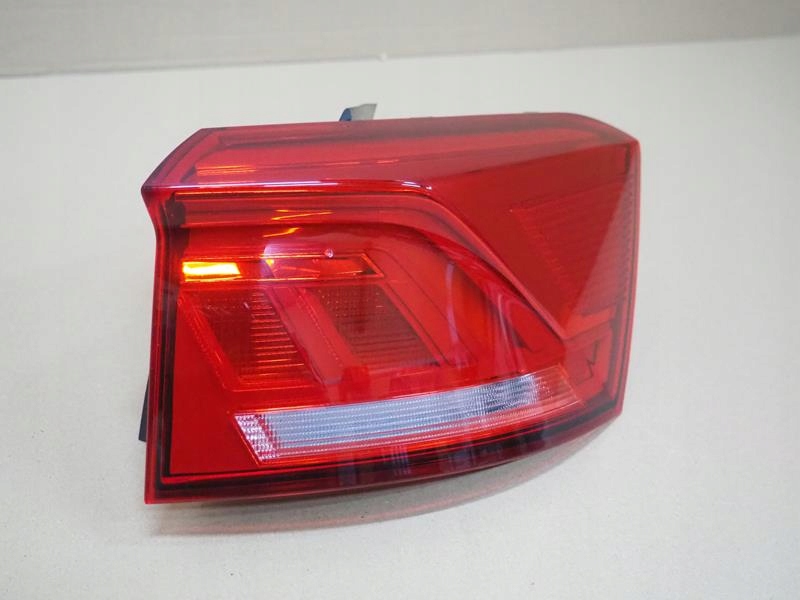 фото №2, Лампа правый задняя led vw t-roc