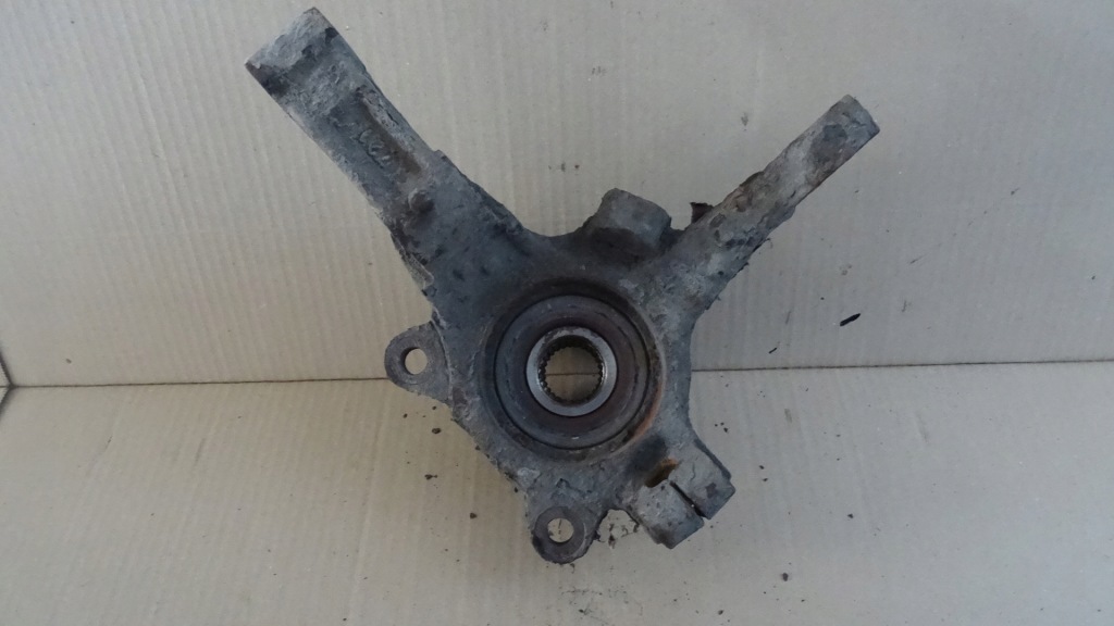 фото №4, Peugeot expert 1.9d поворотный кулак правый перед