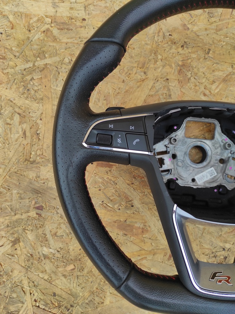 фото №6, Воздуховод seat leon iii fr лепестки переключения