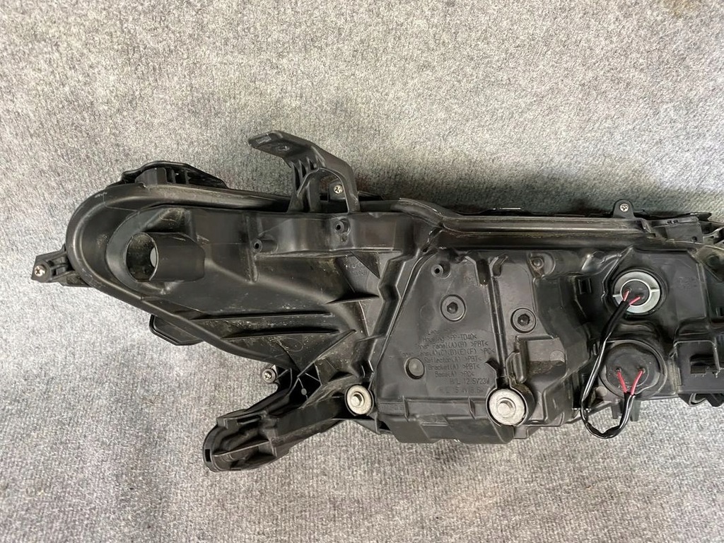 фото №13, Лампи фари лампа передня права ліва - toyota camry viii full led 17-