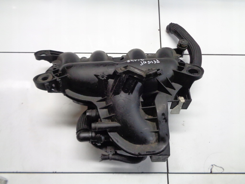 фото №1, Peugeot 1.6thp коллектор всасывающий