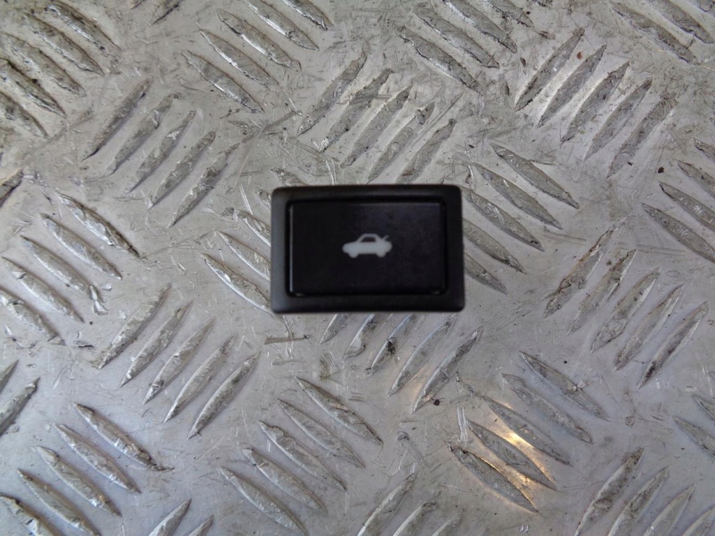 фото №1, Кнопка перемикач багажника suzuki kizashi 09-