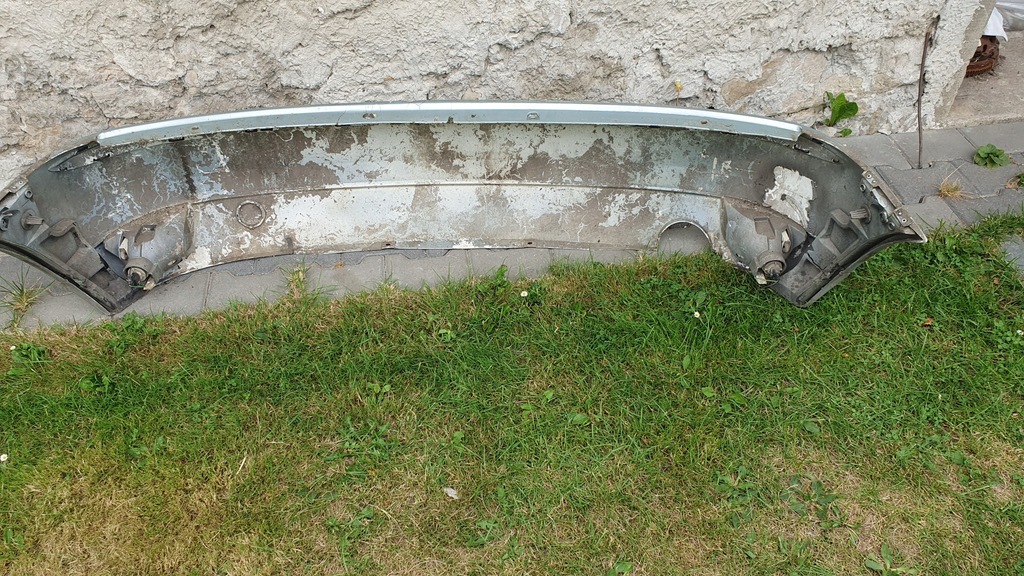 фото №8, Ford focus mk1 hb 5 дверь - бампер задняя - u2