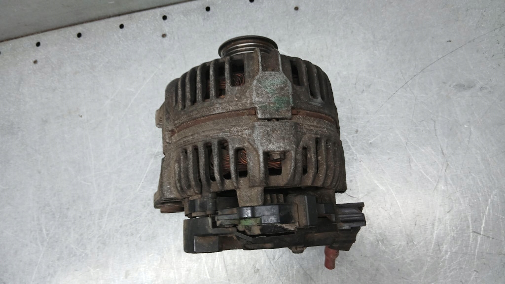 Генератор ford cougar 98-02r 2.0b 0124415006 в Украине