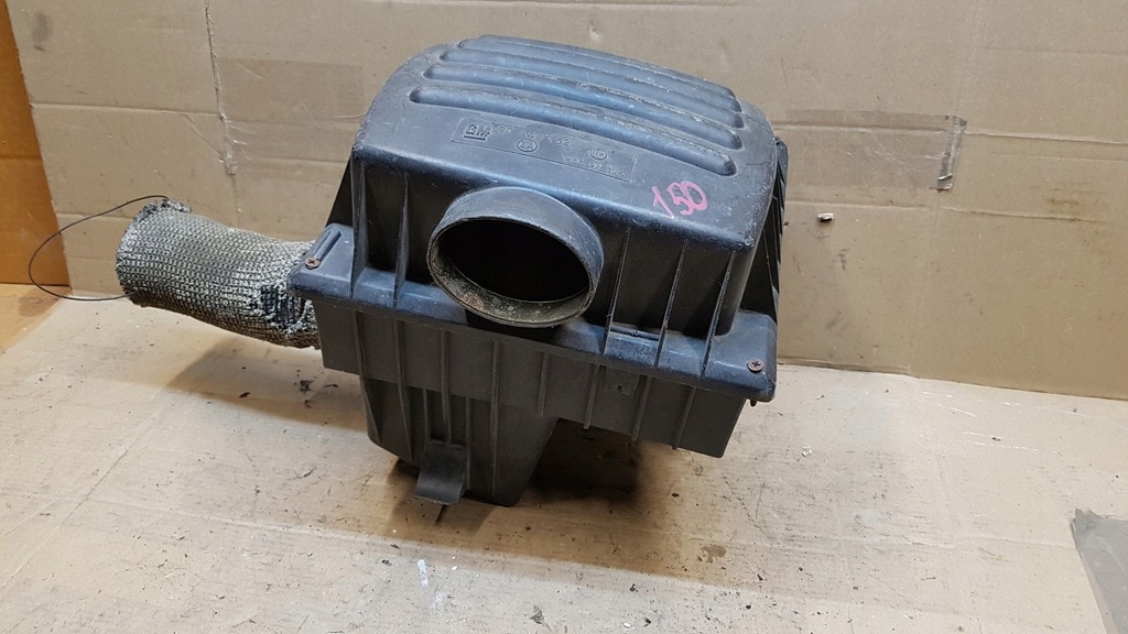 фото №1, Корпус фільтра повітря opel omega