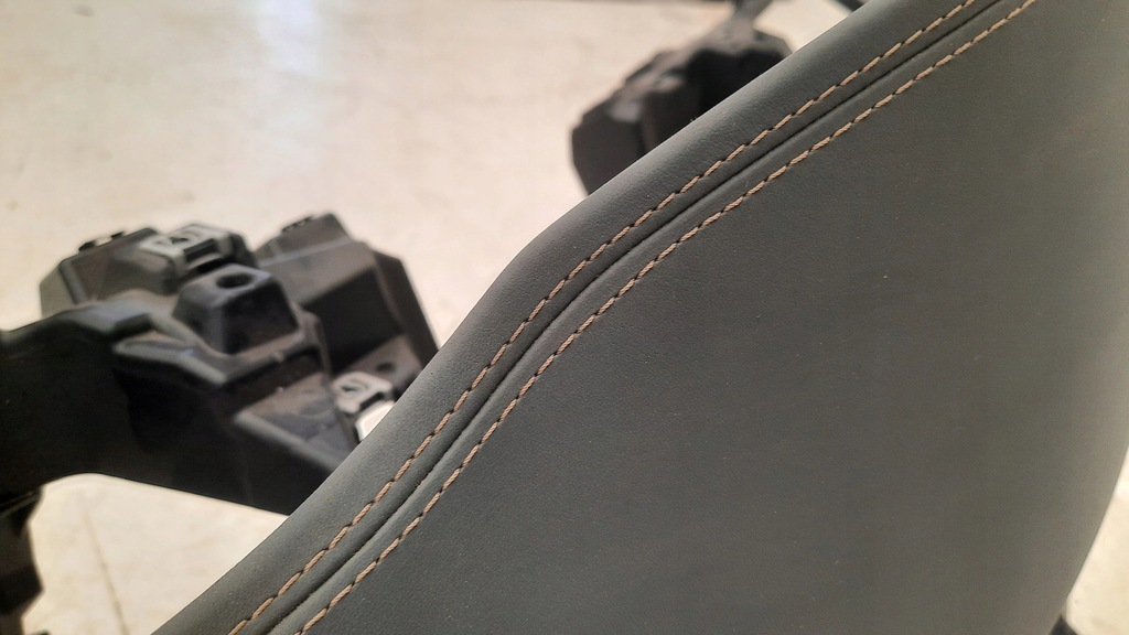 фото №10, Audi a8 4h d4 консоль панель приладів приладова head up сіра