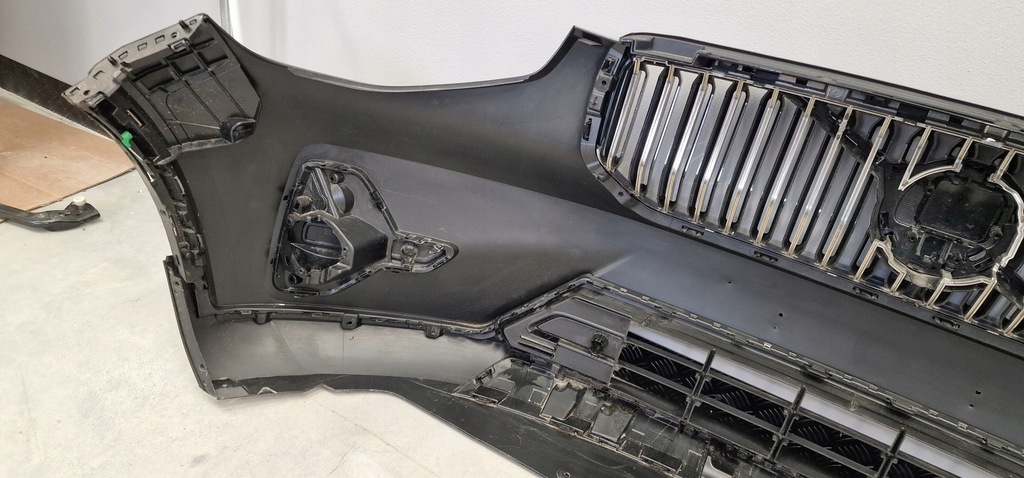 фото №13, Volvo xc40 lift 2022- бампер передний перед