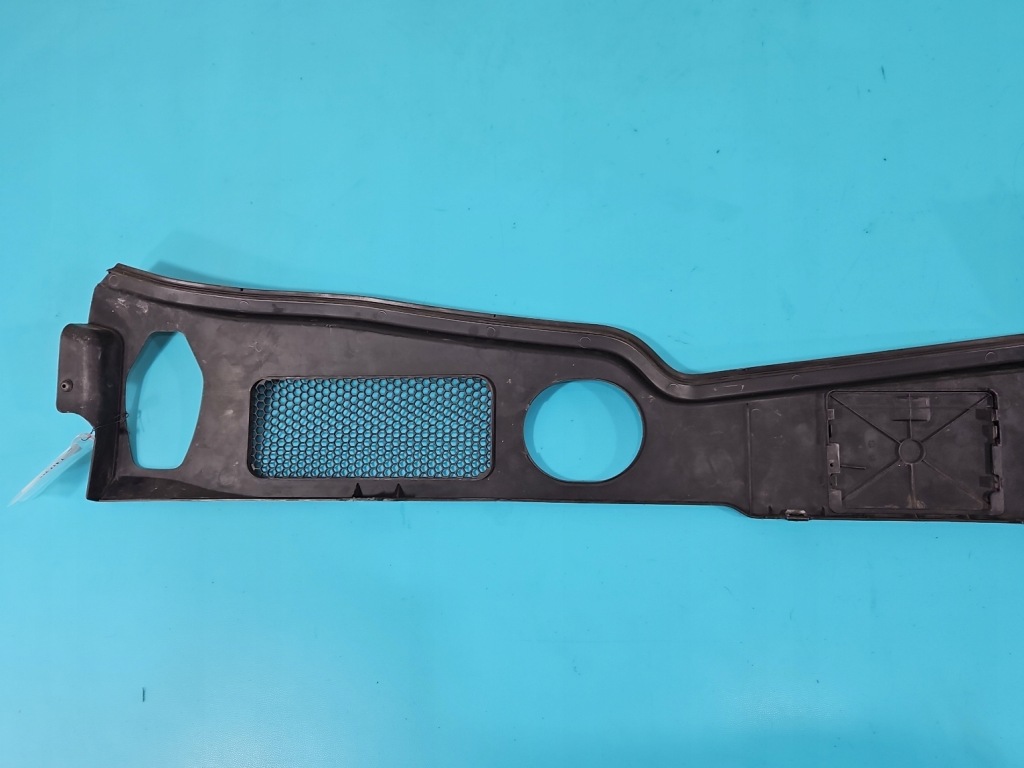 Жабо audi q5 08- 8r1819447c Зі Шроту