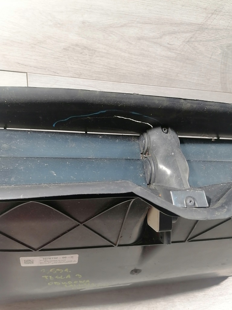 фото №5, Tesla 3 корпус радіатора жалюзі 1076732-00-h