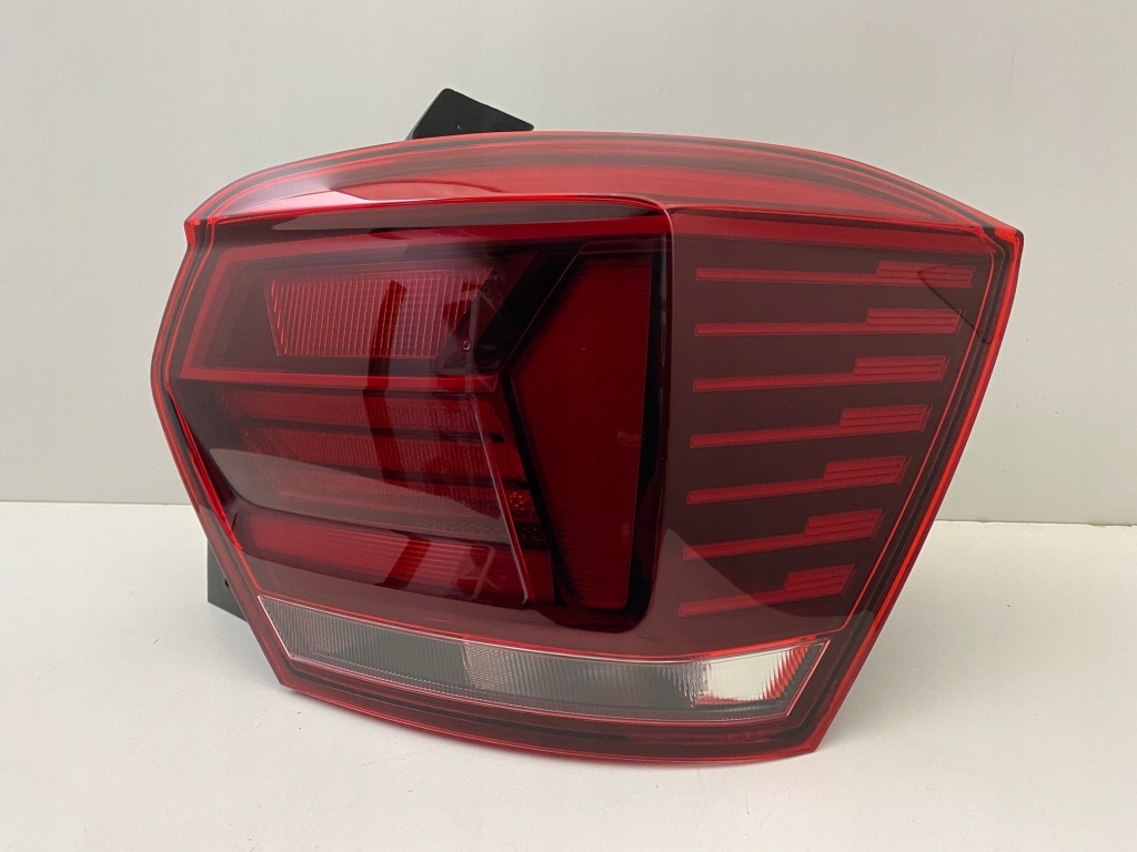 фото №2, Лампа права задня vw polo 2g0 led 17-