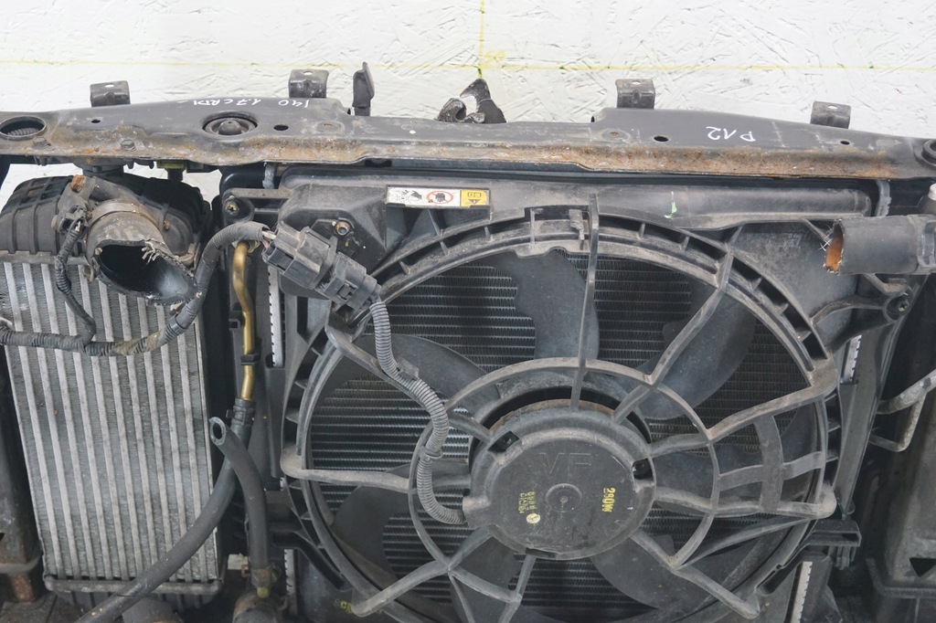 фото №16, Pas передний радиатор hyundai i40 1.7 crdi автоматическая коробка передач