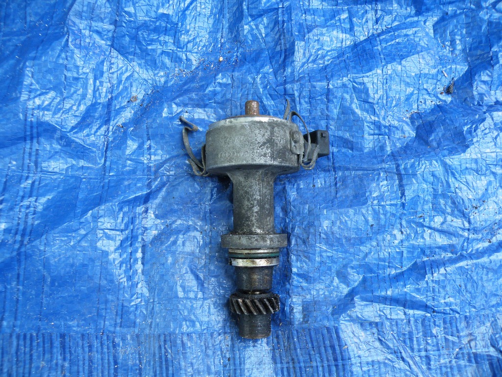 фото №6, Audi a4 b5 1.6 adp 1.8 b аппарат зажигание 050905205a