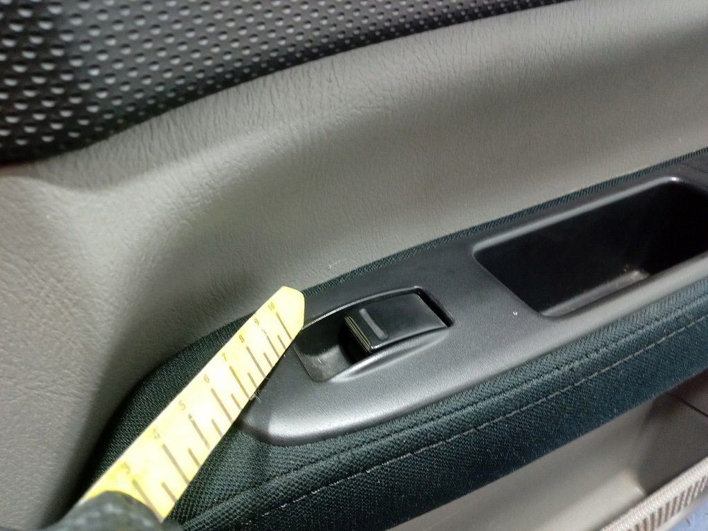 фото №5, Forester ii sg 02- обивка дверь перед правая обшивка