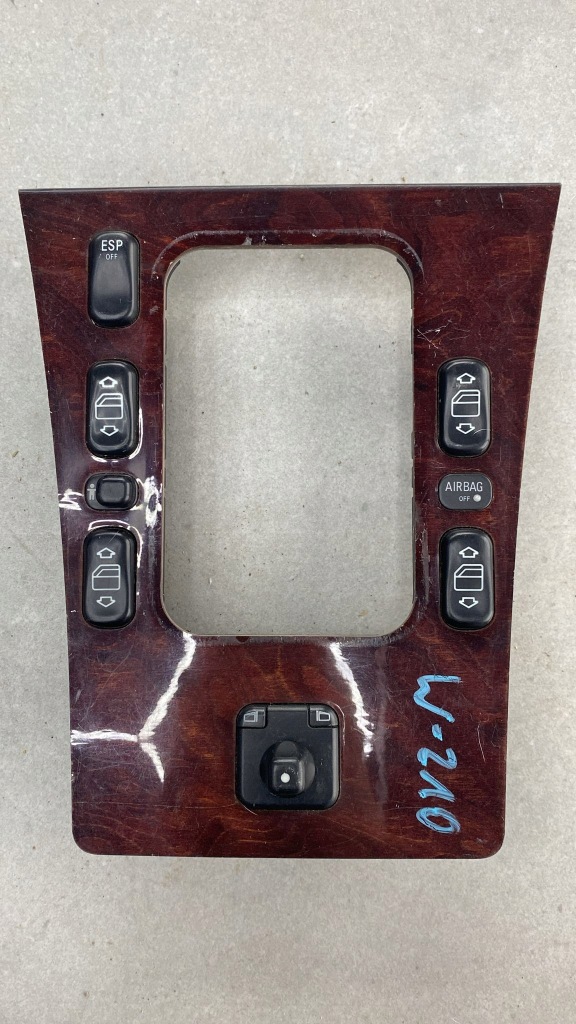 фото №1, Панель переключатели окон mercedes w210