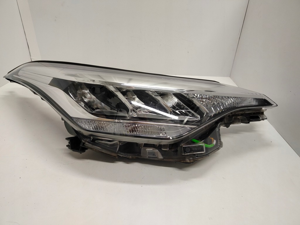 фото №6, Toyota chr ch-r lift led лампа правая